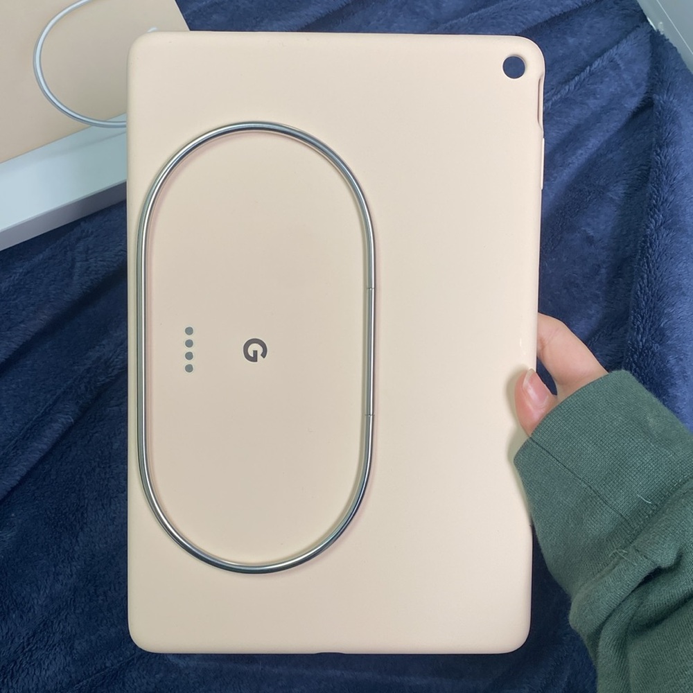 Google Pixel Tablet - Picture 6 of 8